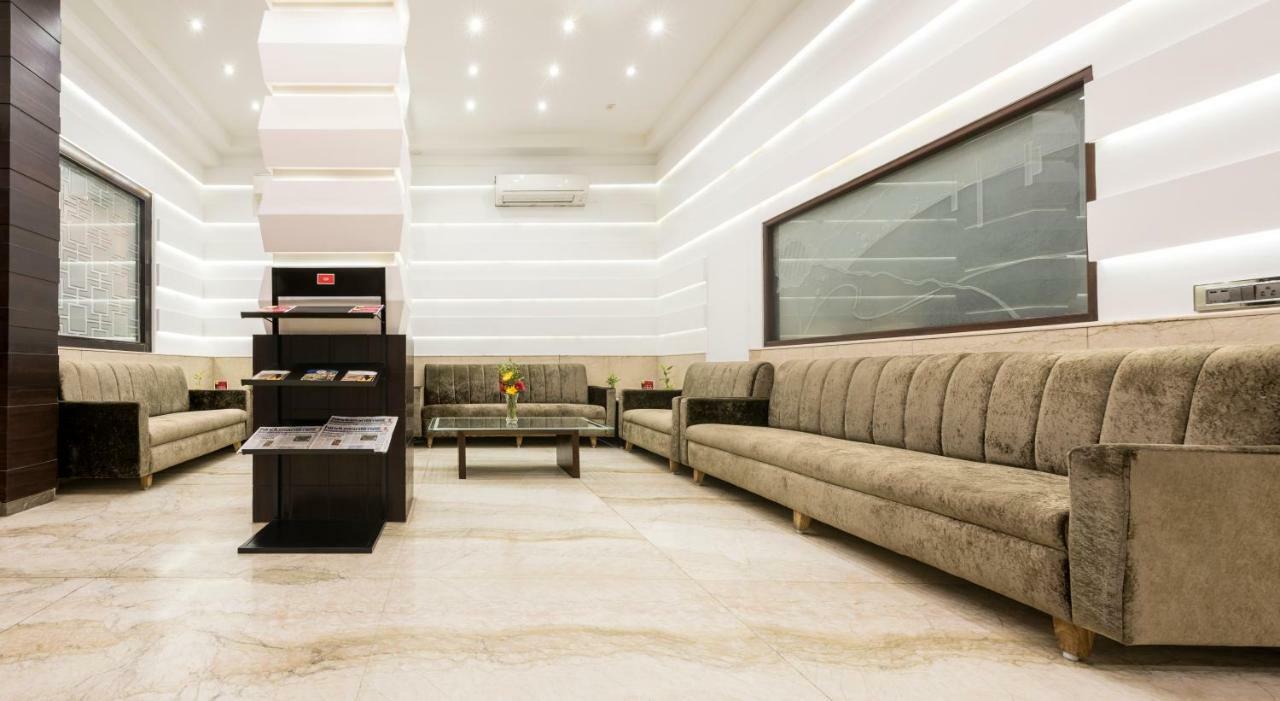 Hotel Manama Mumbai Exteriör bild